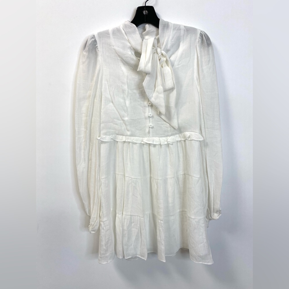 White long sleeve dress